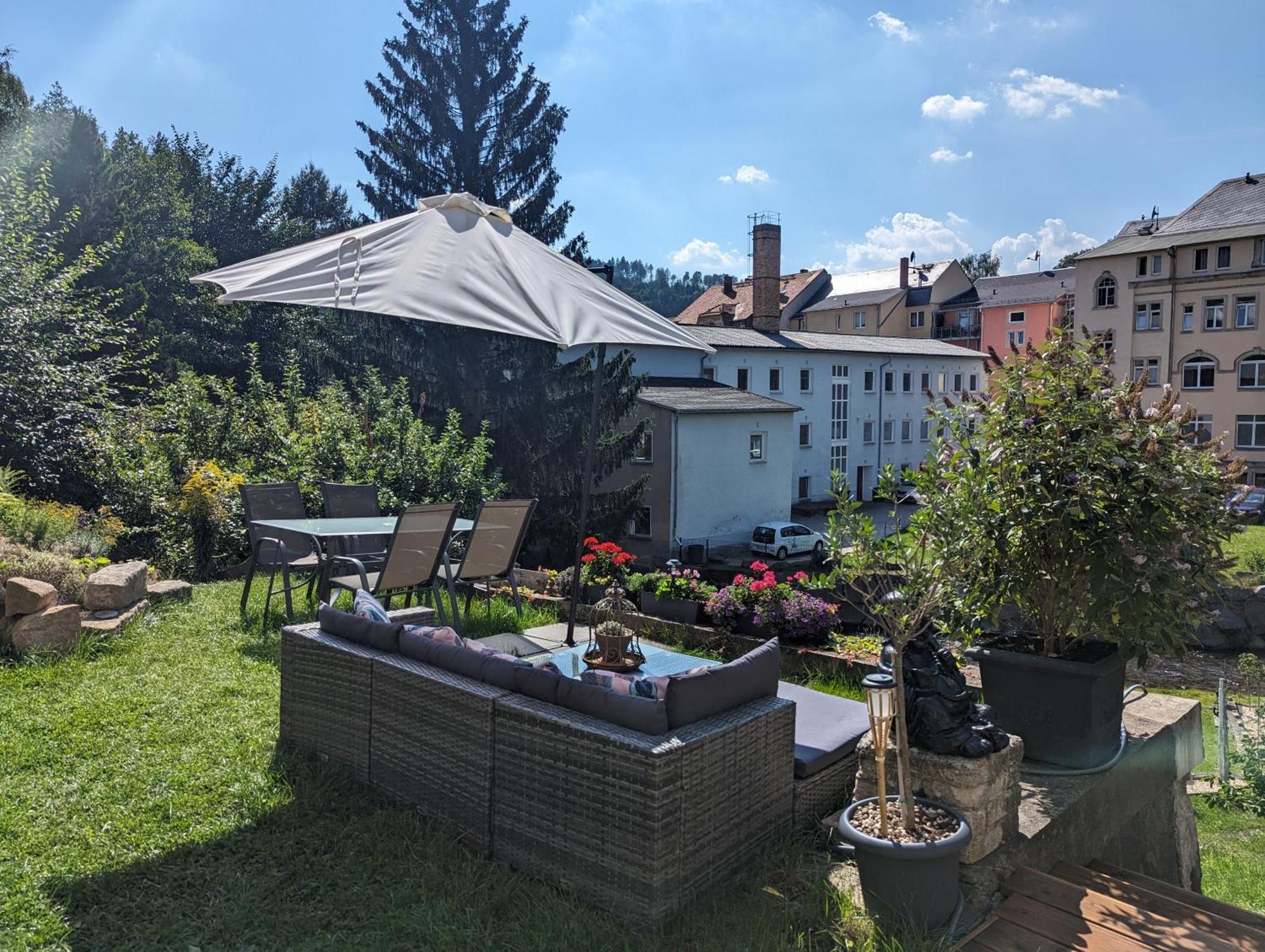F4 - Urlaubsmagie - Grosse Wohnung Fuer Bis Zu 10 Personen 赛博尼茨 外观 照片