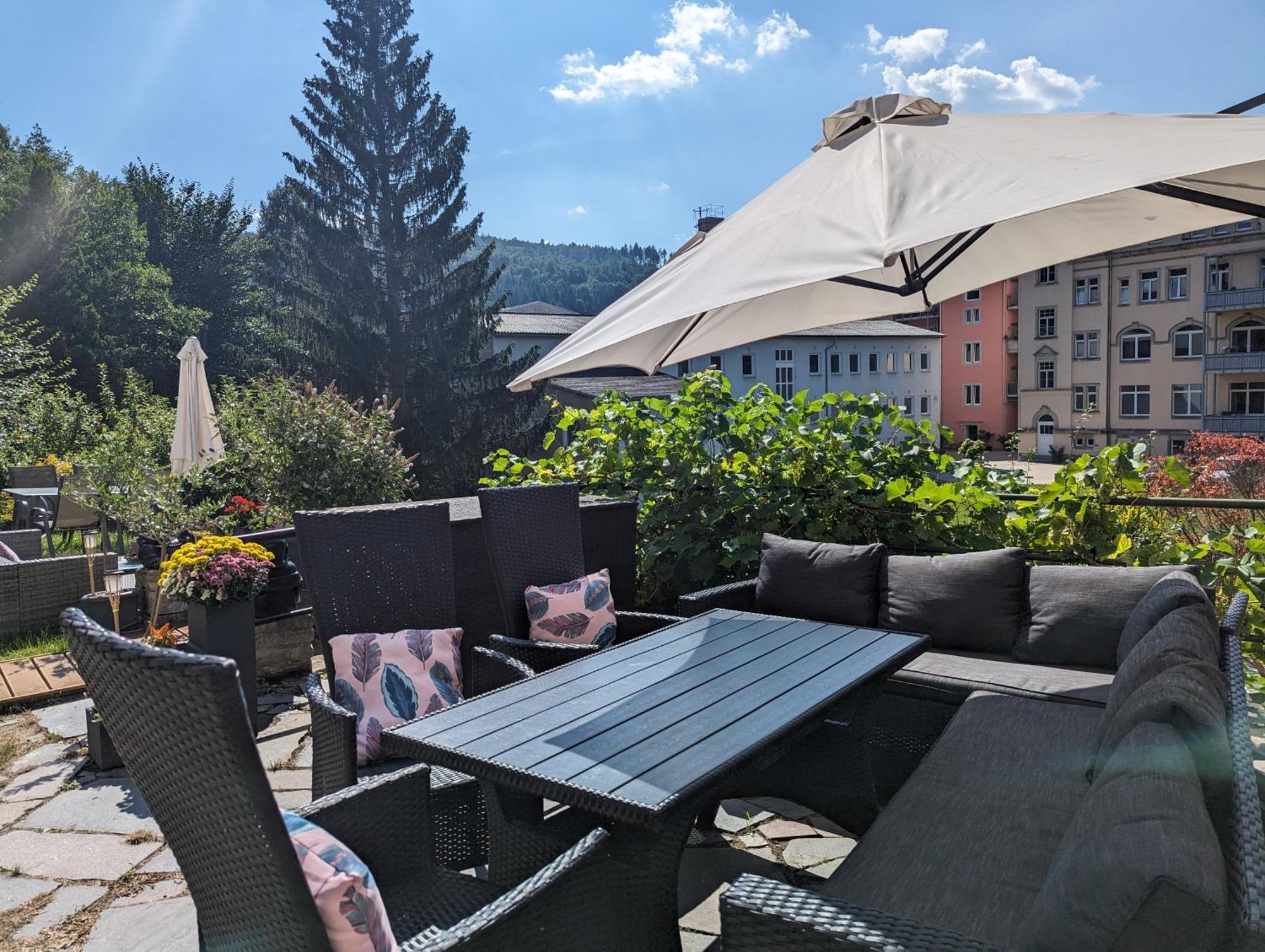 F4 - Urlaubsmagie - Grosse Wohnung Fuer Bis Zu 10 Personen 赛博尼茨 外观 照片