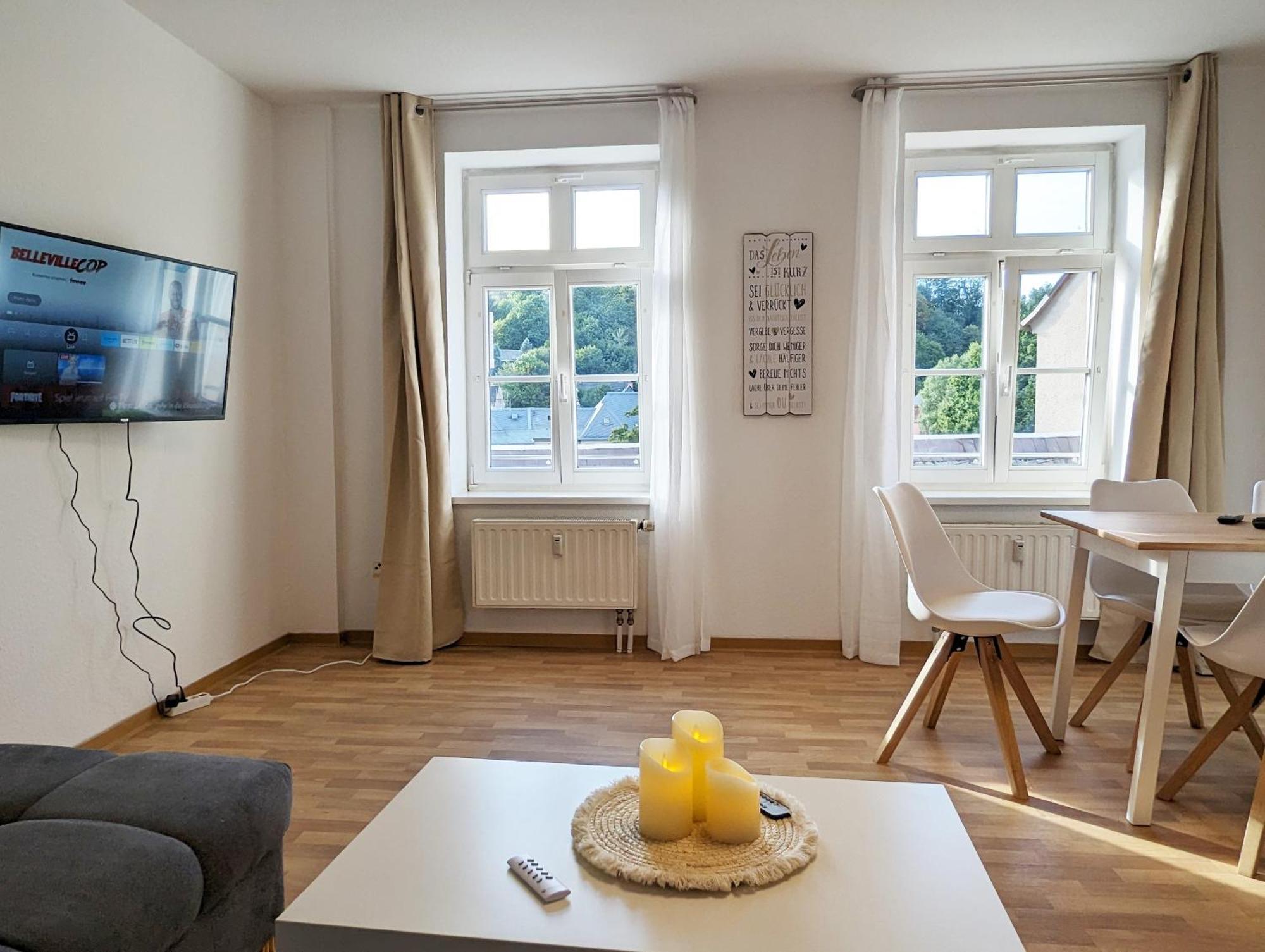 F4 - Urlaubsmagie - Grosse Wohnung Fuer Bis Zu 10 Personen 赛博尼茨 外观 照片