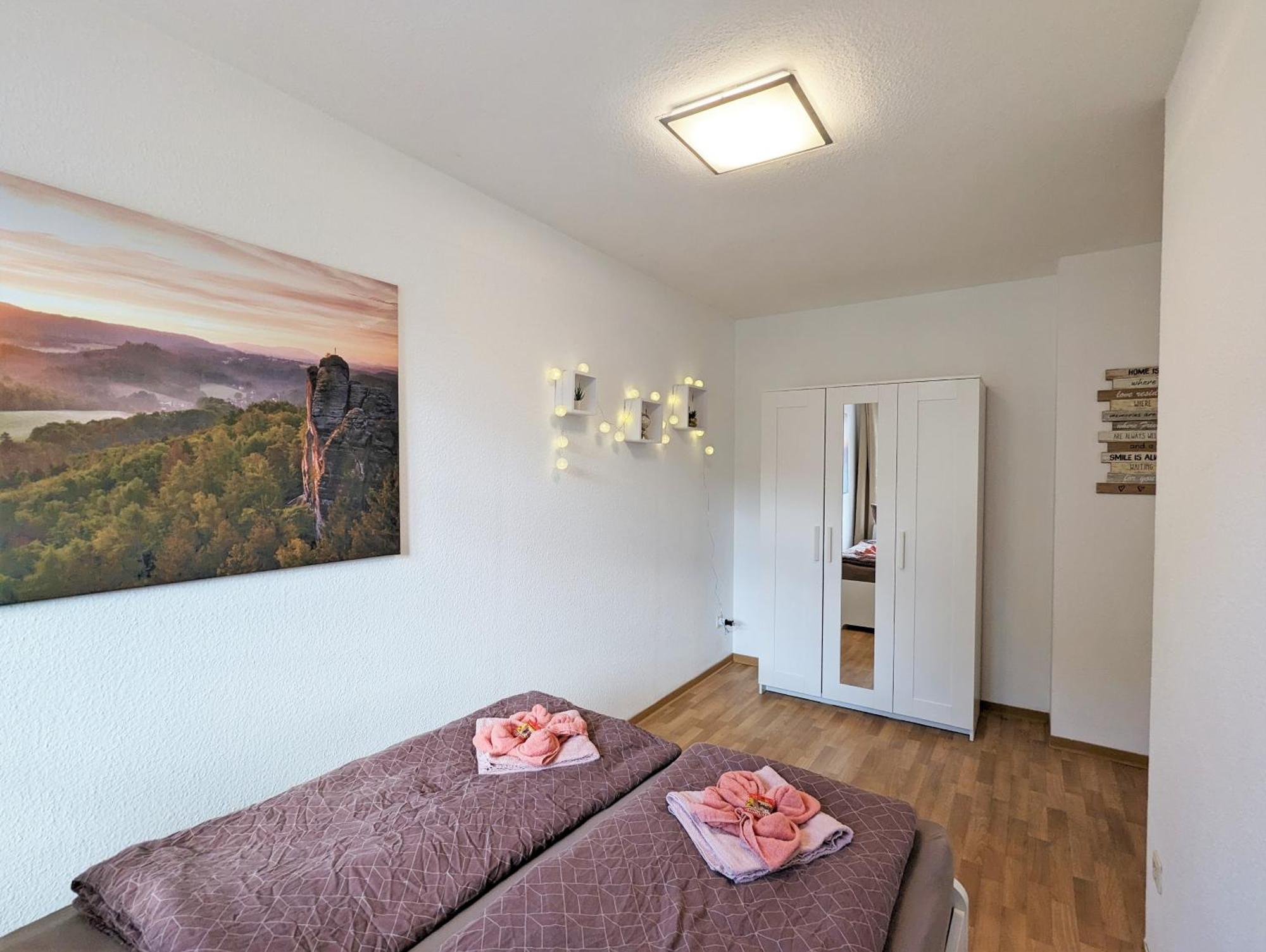 F4 - Urlaubsmagie - Grosse Wohnung Fuer Bis Zu 10 Personen 赛博尼茨 外观 照片